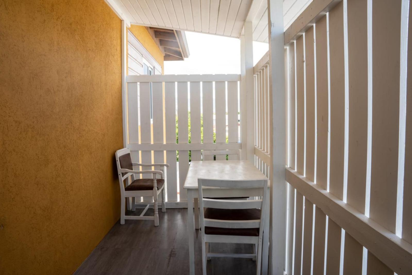 Ivs Bed And Breakfast Kingston Exterior photo